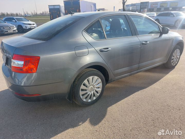 Skoda Octavia 1.6 AT, 2018, 111 000 км