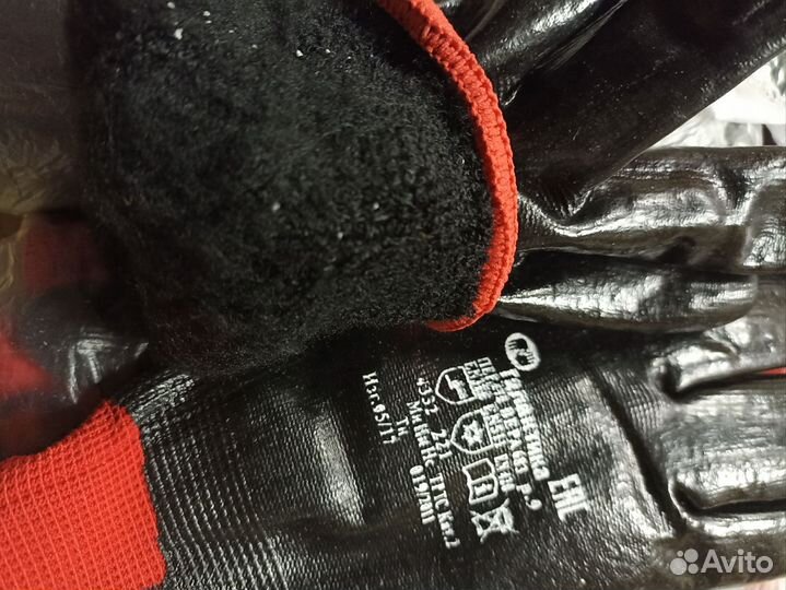 Перчатки нитриловые утепленные, обрезиненные