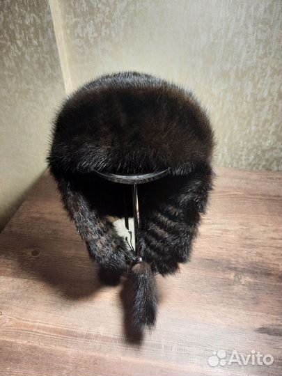 Женская шапка из натурального меха