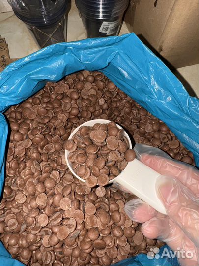 Шоколад калебаут молочный