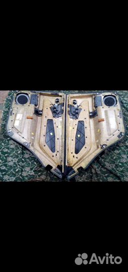 Обшивки комплект на мерседес 210.203