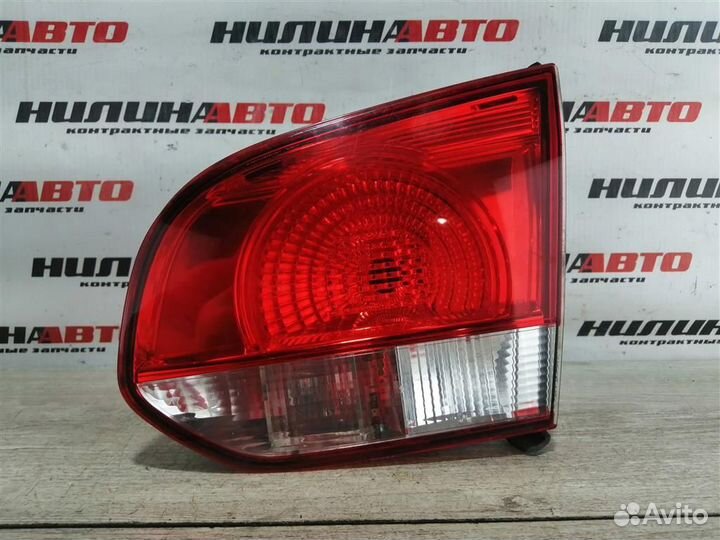 Фонарь правый в крышку багажника VW Гольф 6