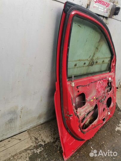 Дверь боковая на Тойота Платц