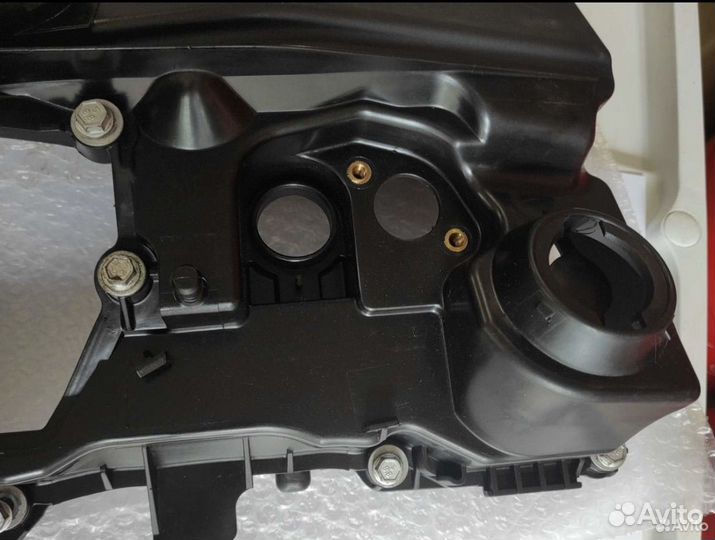 Клапанная крышка BMW n46b20