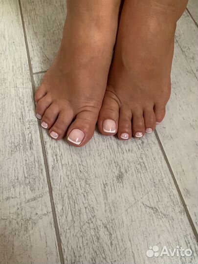 Маникюр -педикюр