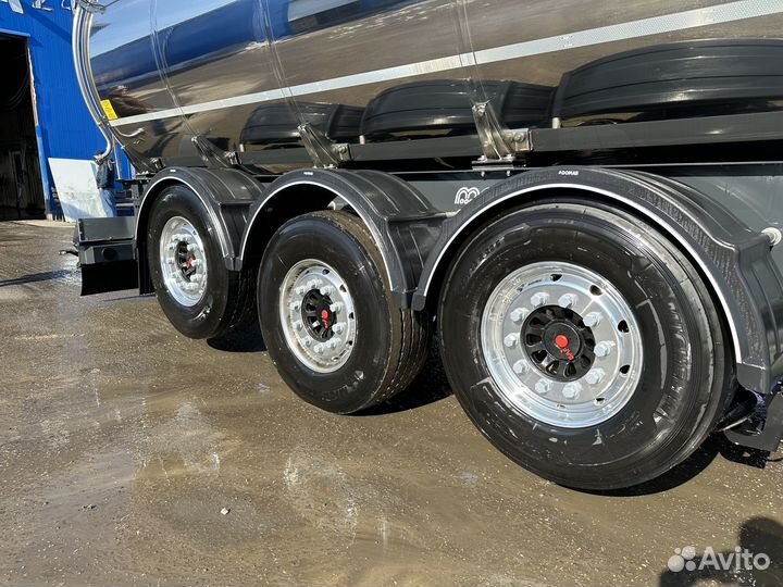 Полуприцеп пищевая цистерна Santi Молоковоз, 2024