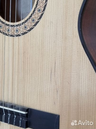 Гитара Strunal