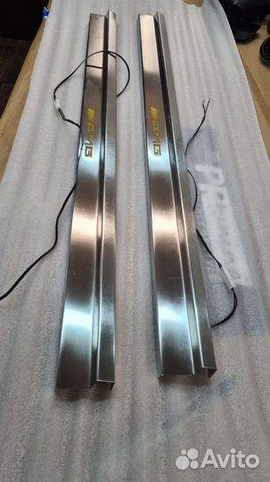 Металлические накладки на пороги амг c124 купе