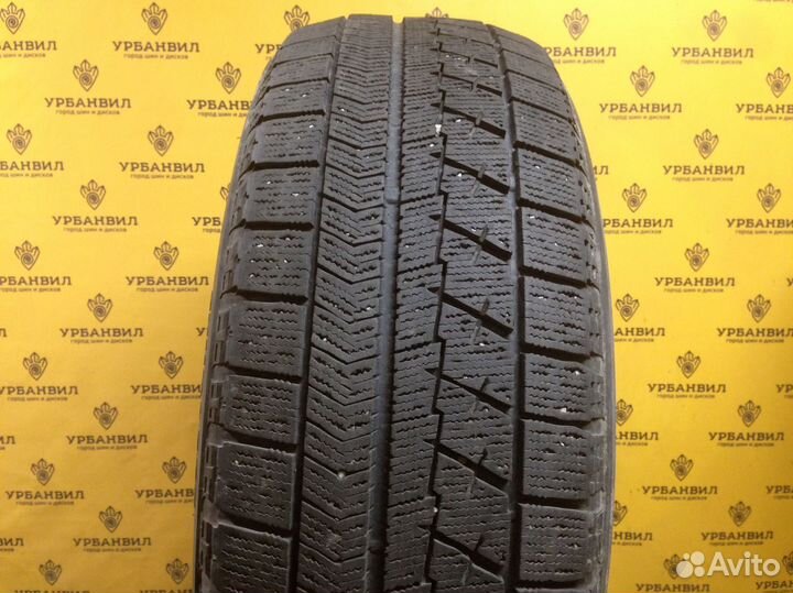 Bridgestone Blizzak VRX 225/60 R17