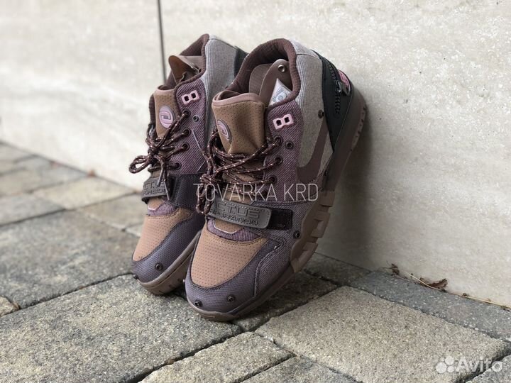 Кроссовки Nike Air Trainer 1 SP Travis Scott Wheat