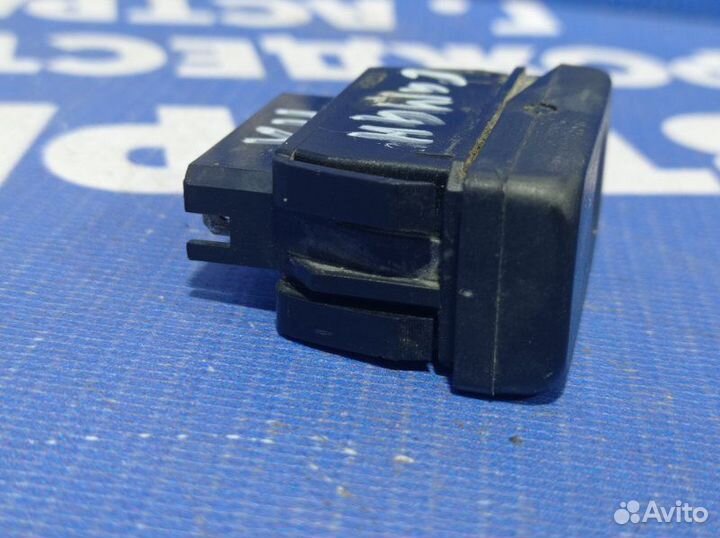 Кнопка стеклоподъемника Iran Khodro Samand седан