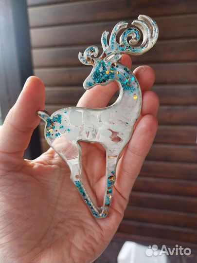 Новогодние игрушки из эпоксидной смолы