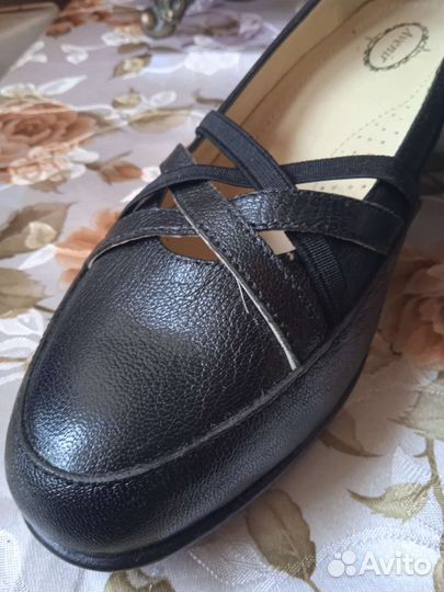 Туфли женские 38 размер новые