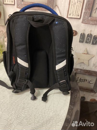 Школьный рюкзак