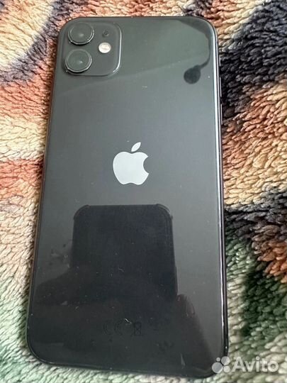 iPhone 11, 64 ГБ