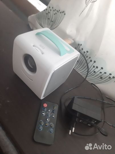 Мини проектор