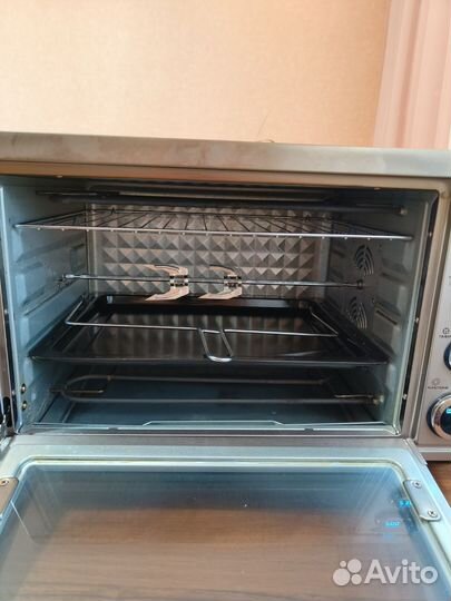 Электрическая печь с конвекцией и грилем Gemlux