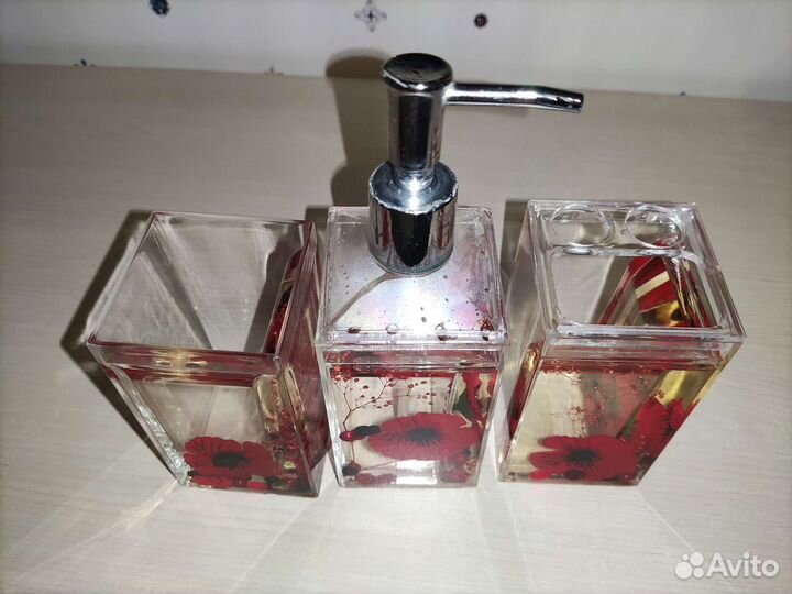 Набор аксессуаров для ванной комнаты