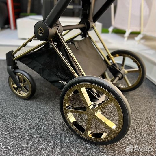 Cybex Priam Premium by Jeremy Scott 2022