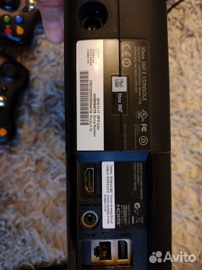 Приставка xbox 360 непрошитая с лицензионными диск