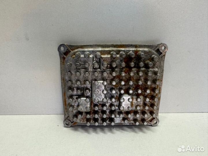 Блок розжига фары передний Mercedes Benz E-Class