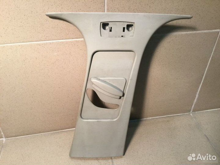 Обшивка стойки средней верхняя Ford Focus 2