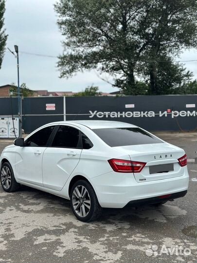 LADA Vesta 1.6 МТ, 2020, 190 000 км