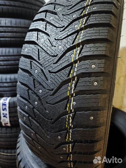 Kumho WinterCraft SUV Ice WS31 235/60 R17 106T