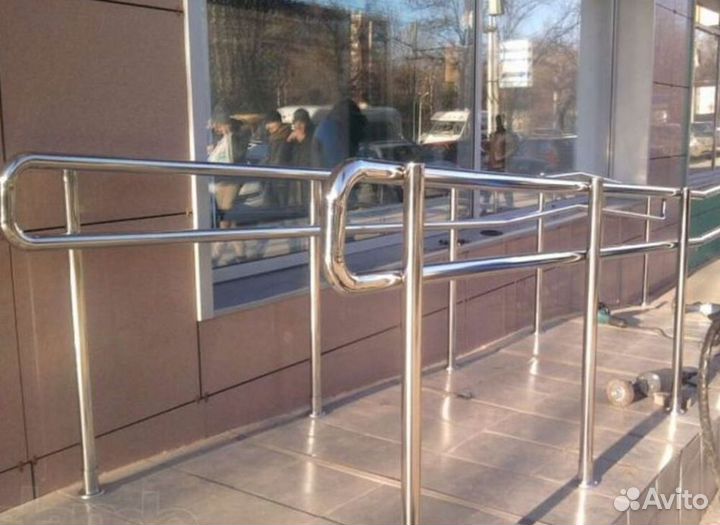 Винтовые поручни из нержавеющей стали