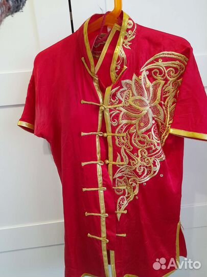 Костюм для выступлений Ушу