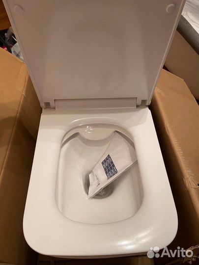 Унитаз-компакт Aquanet Cube с дефектом