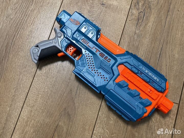 Бластер nerf