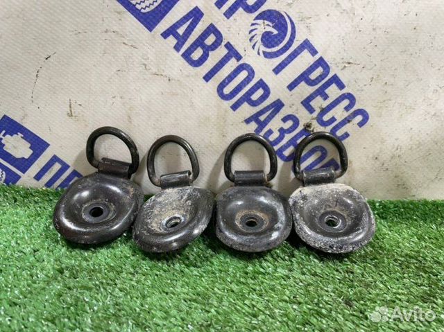 Крепление полки багажника Hyundai Santa Fe