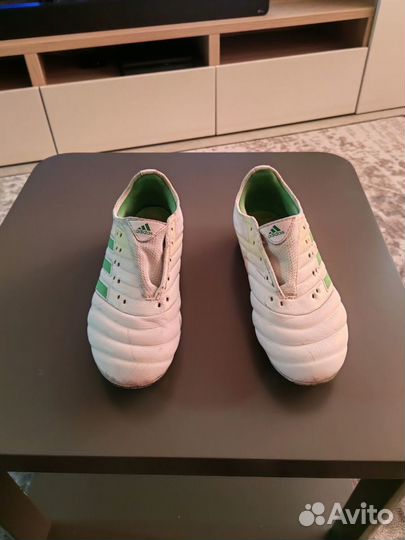 Футбольные бутсы adidas copa