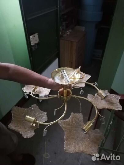 Люстра потолочная