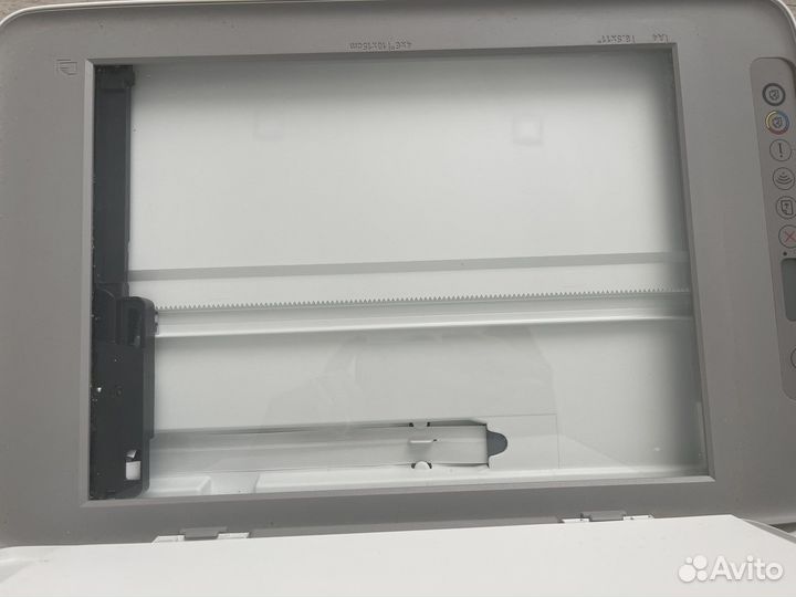 Принтер HP DeskJet 2720