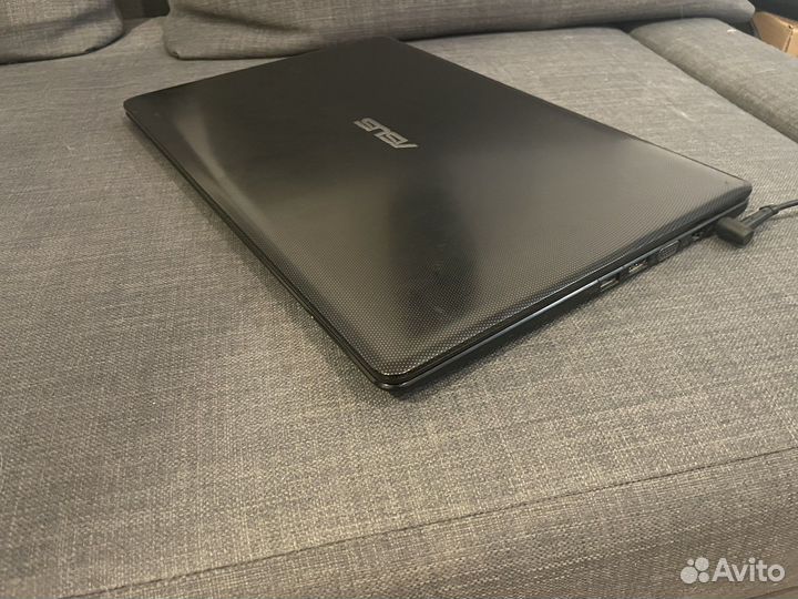 Ноутбук Asus X502C