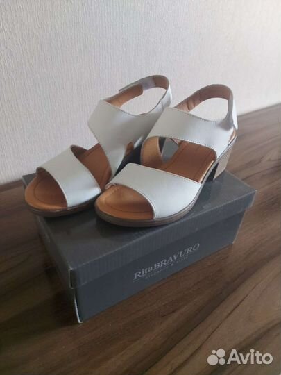 Босоножки натуральная кожа