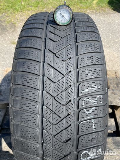 Pirelli Winter Sottozero 3 245/45 R20