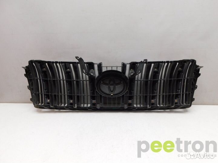 Б/У Б/У Решетка радиатора б/у 5311460080 toyota