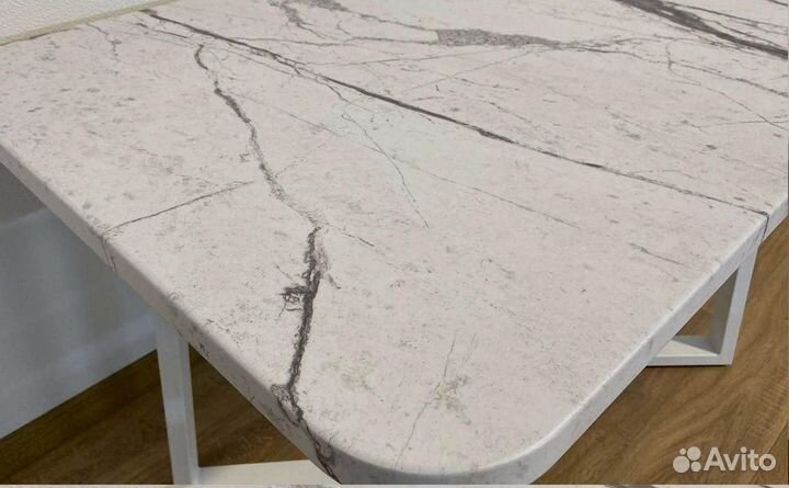 Компьютерный стол 'Standard Gravity'