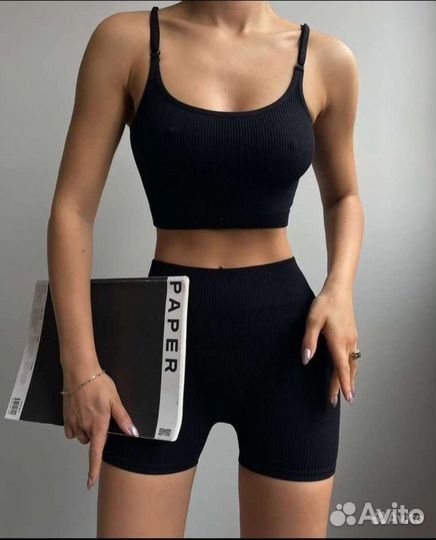 Спортивный костюм