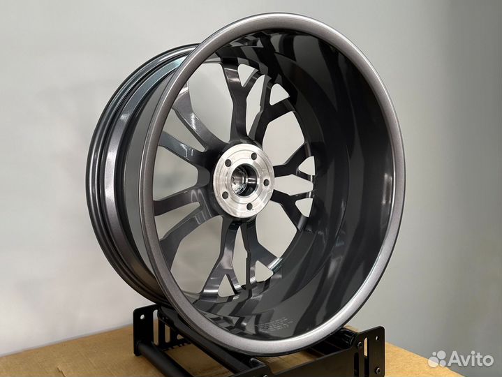 Кованые диски Xiaomi SU7 R21