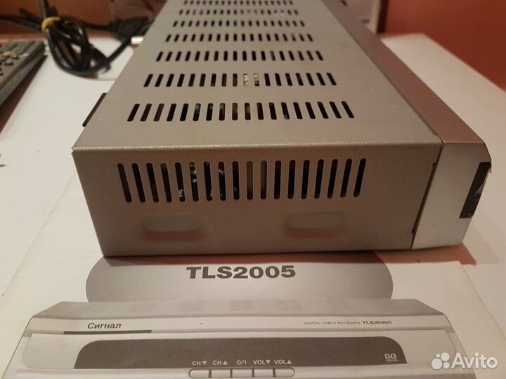 Цифровой кабельный декодер Сигнал tls2005c