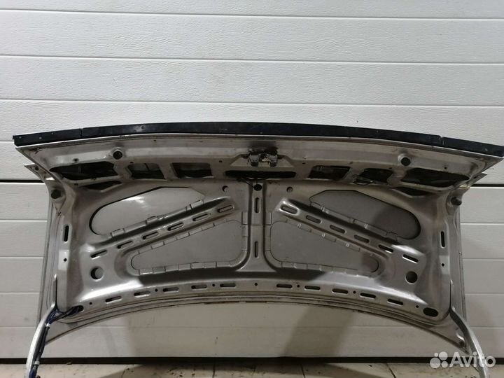 Крышка багажника Volkswagen passat b3