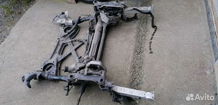 Audi A8 D4 подрамник передний