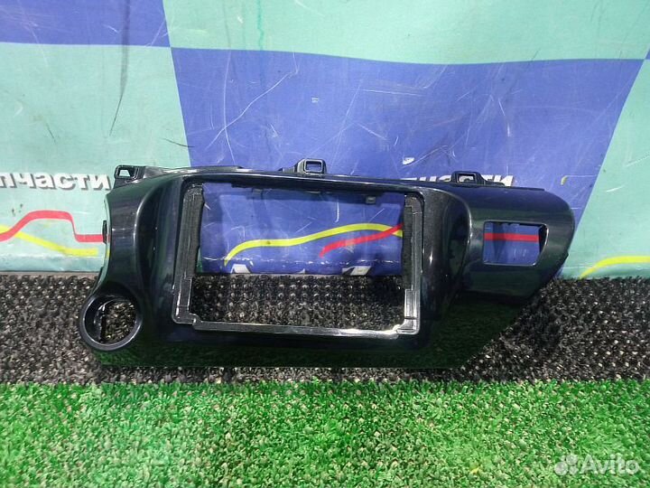 Накладка торпедо Toyota Hilux, Hilux Pick Up