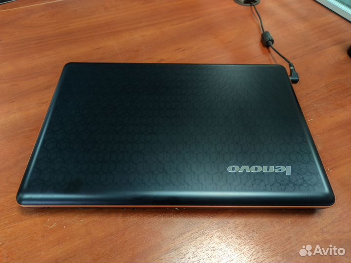 Lenovo Y550