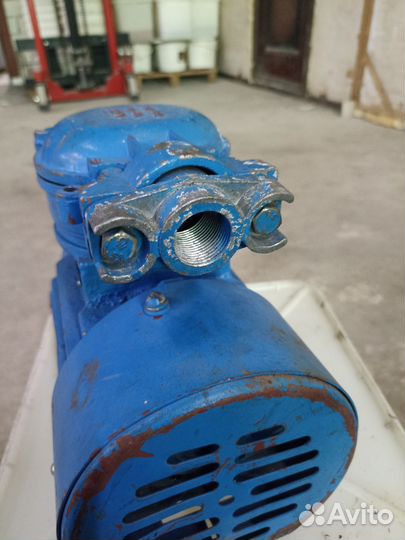 Электродвигатель