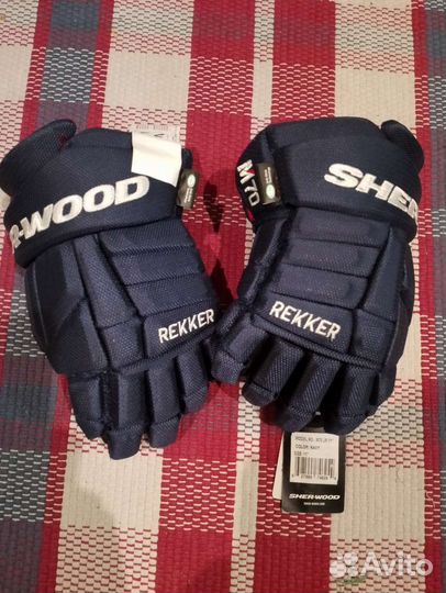 Перчатки краги хоккейные новые 11 размер